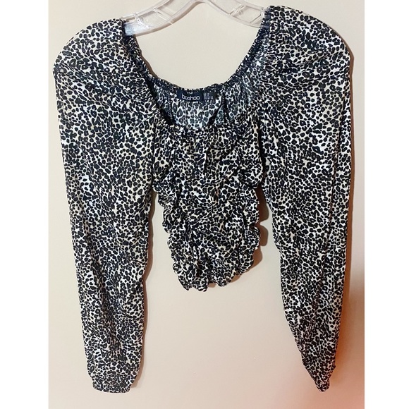 Boohoo Tops - Boohoo animal print blouse